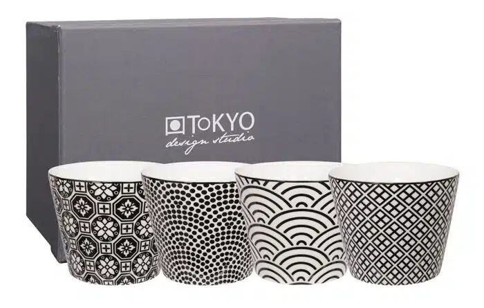 Black / White Cup Set - Nippon Black - Set of 4 - 8,3 x 6,5 cm 180 ml