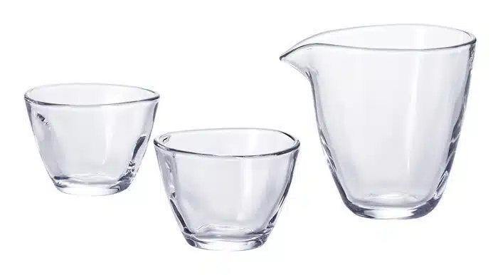 Glass Sakeset - Set of 3 pieces - 9,6 x 8,6 x 9 cm 220 ml & 7 x 5 cm 90 ml