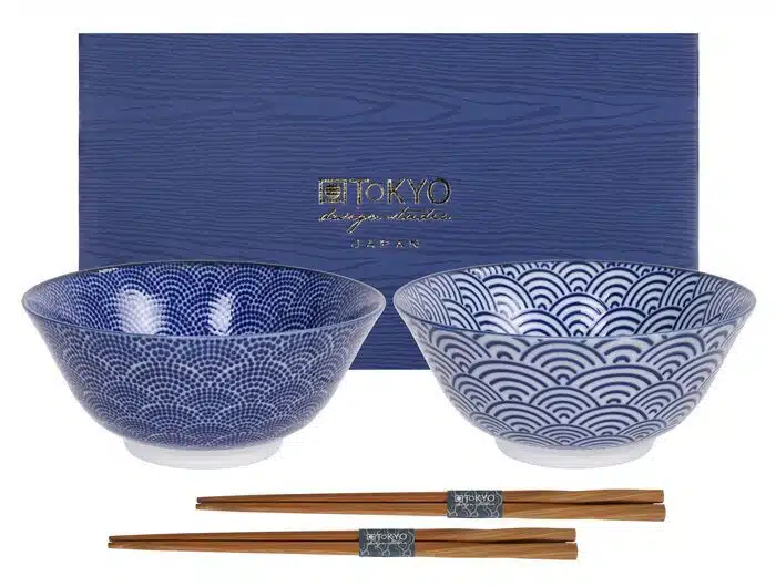 Blue / White Bowl with Chopsticks - Nippon Blue - 2 pairs - 15.2 x 6.7 cm