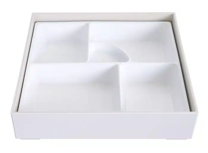 White bento box - lacquered - 25.5 x 25.5 cm