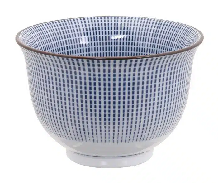 White / Blue teacup - Sendan Tokusa - 9,1 x 6 cm 190 ml