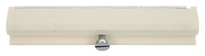 Spare blade for the vegetable peeler combination set