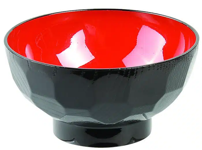 Black / red bowl - lacquerware - 11.5 x 6 cm