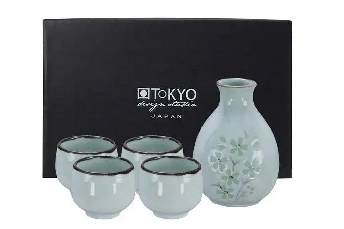 Mint Green Sake Set with Sake Bottle and 4 Cups - Green Cosmos - 3,7 x 12 cm 290 ml