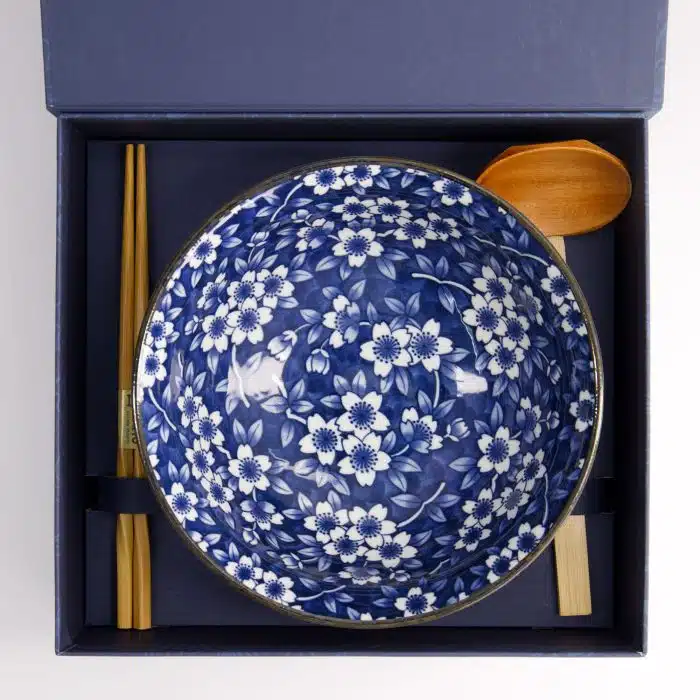 Tokyo Design Studio - Tokyo Blue - Sakura - Ramen Bowl - Gift Set - 3 pcs - 1300ml - Image 4