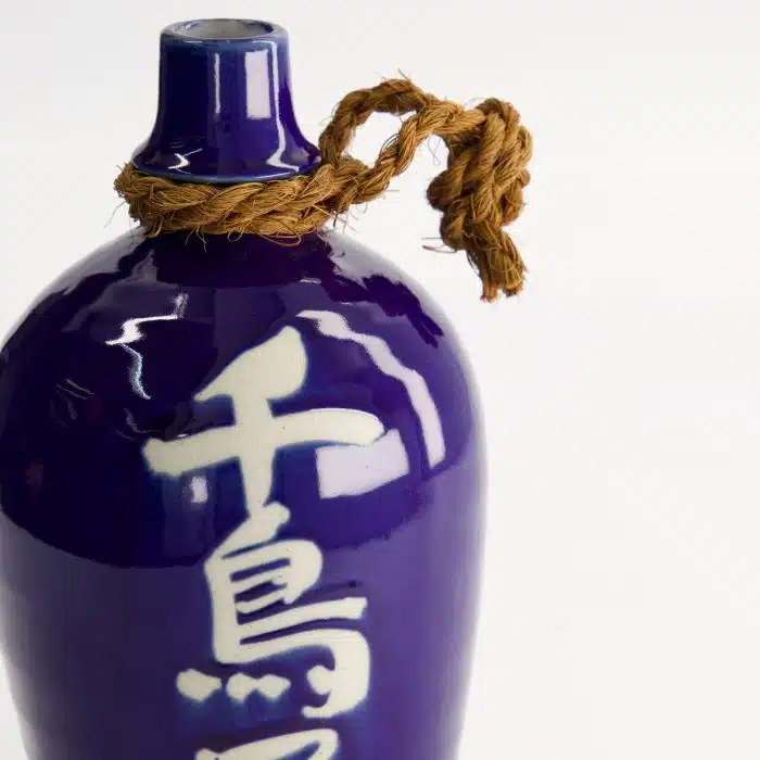 Sake Bottle - Azure Blue - Deco - Chidori Ashi - 19.5 cm - Image 3