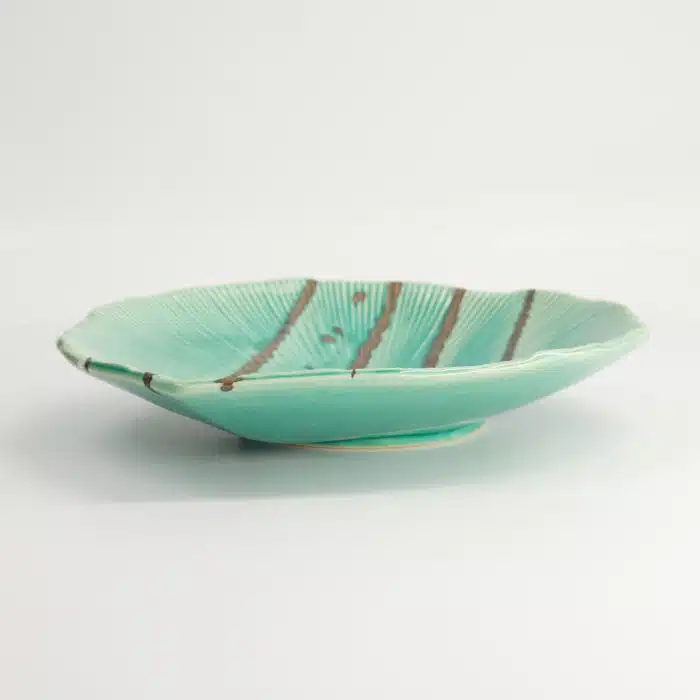 Tokyo Design Studio - Yamasaku - Turquoise - Round Leaf Plate - 25.5x23x4cm - Image 3