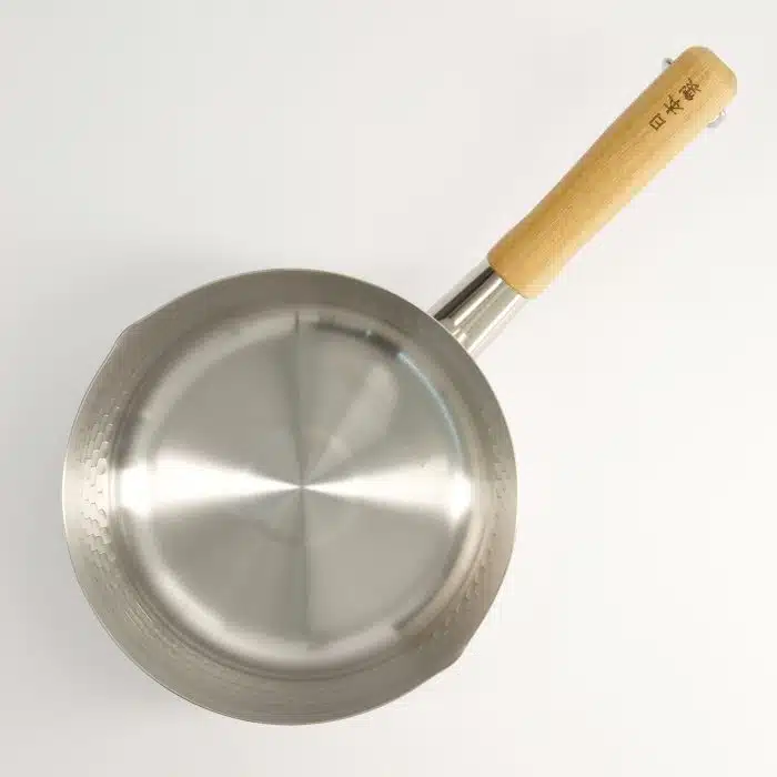 Material: Acero inoxidable Diámetro: 20 cm Compatible con todas las fuentes de calor, incluyendo inducción Excelente distribución del calor Duradera y versátil - Image 2