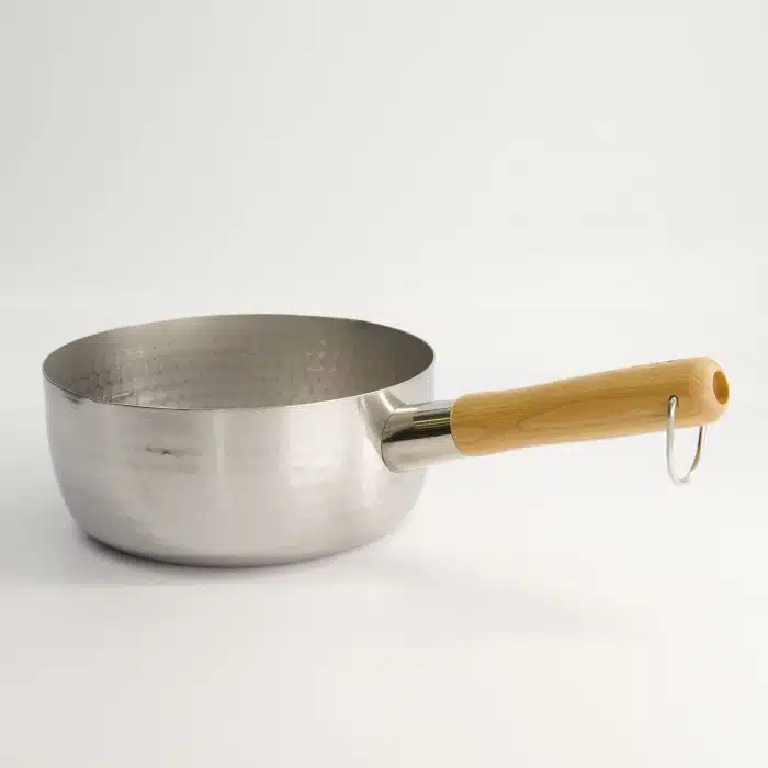 Material: Acero inoxidable Diámetro: 20 cm Compatible con todas las fuentes de calor, incluyendo inducción Excelente distribución del calor Duradera y versátil - Image 3