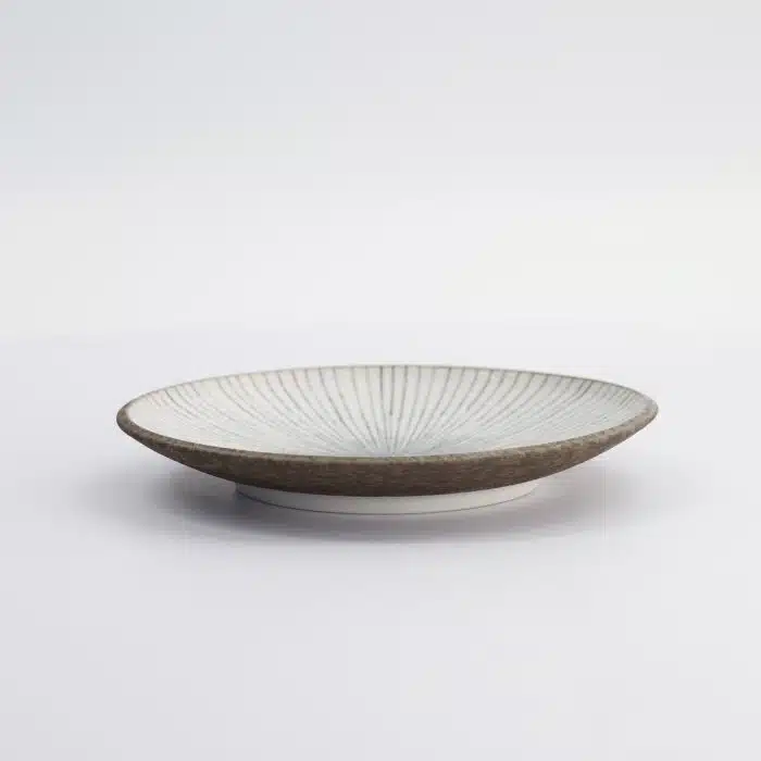 Tokyo Design Studio - Satomaki - Tokusa - Round Plate - 16.5x2.5cm - Image 2