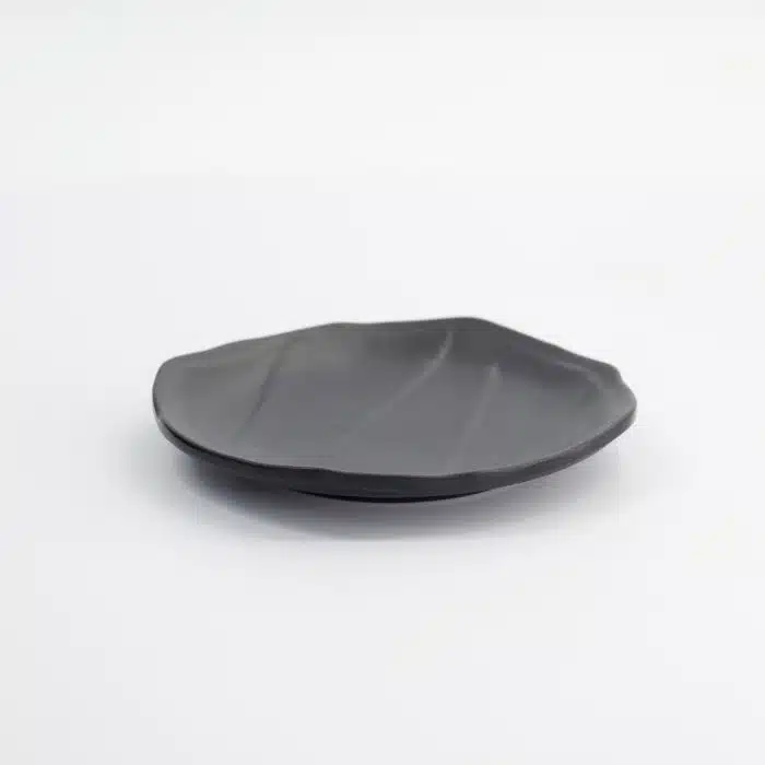 Tokyo Design Studio - Melamine - Iwate Zwart - Rond Bord - 15.7x15.7x2.3cm