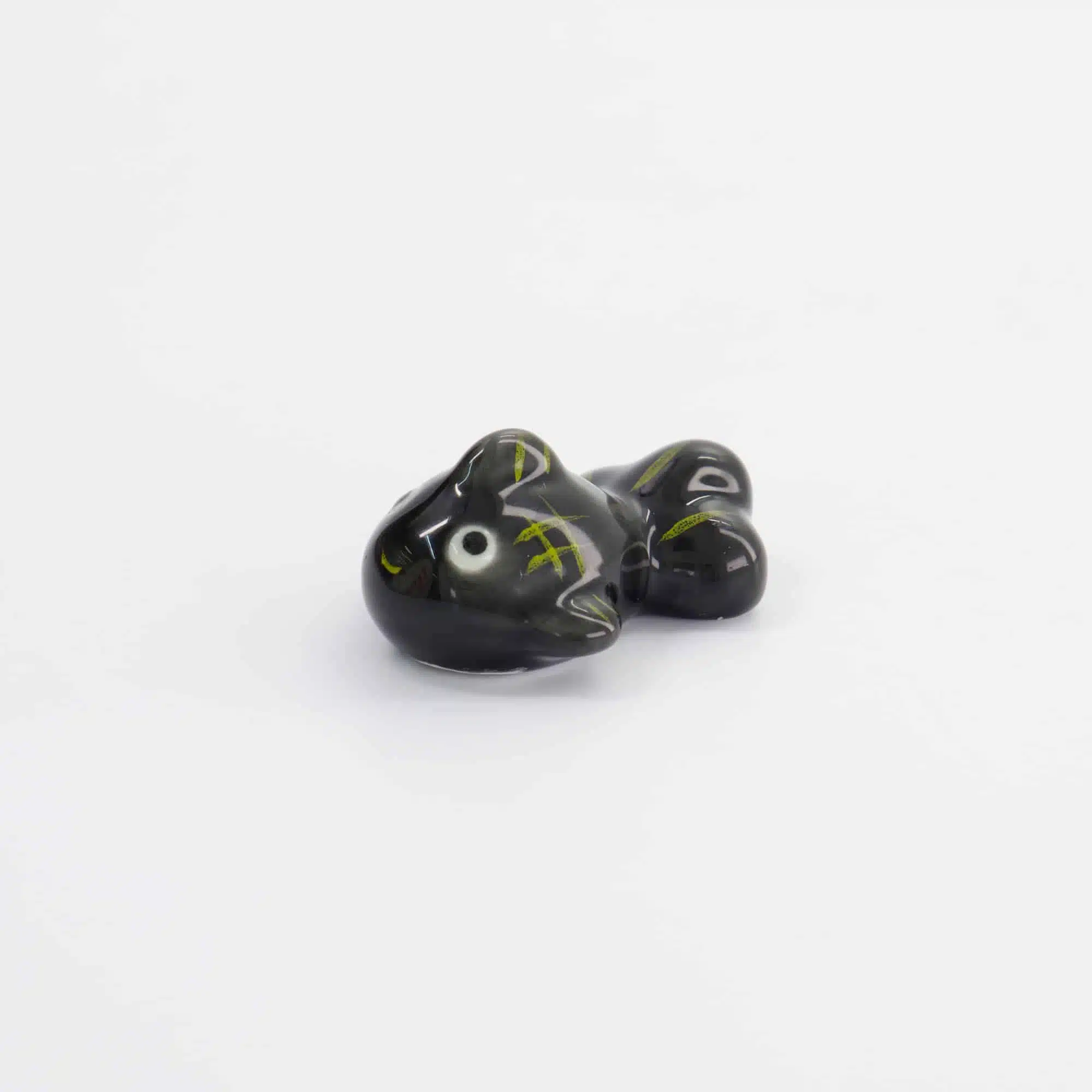 Tokyo Design Studio – Chopstick Houder – Goudvis – Zwart