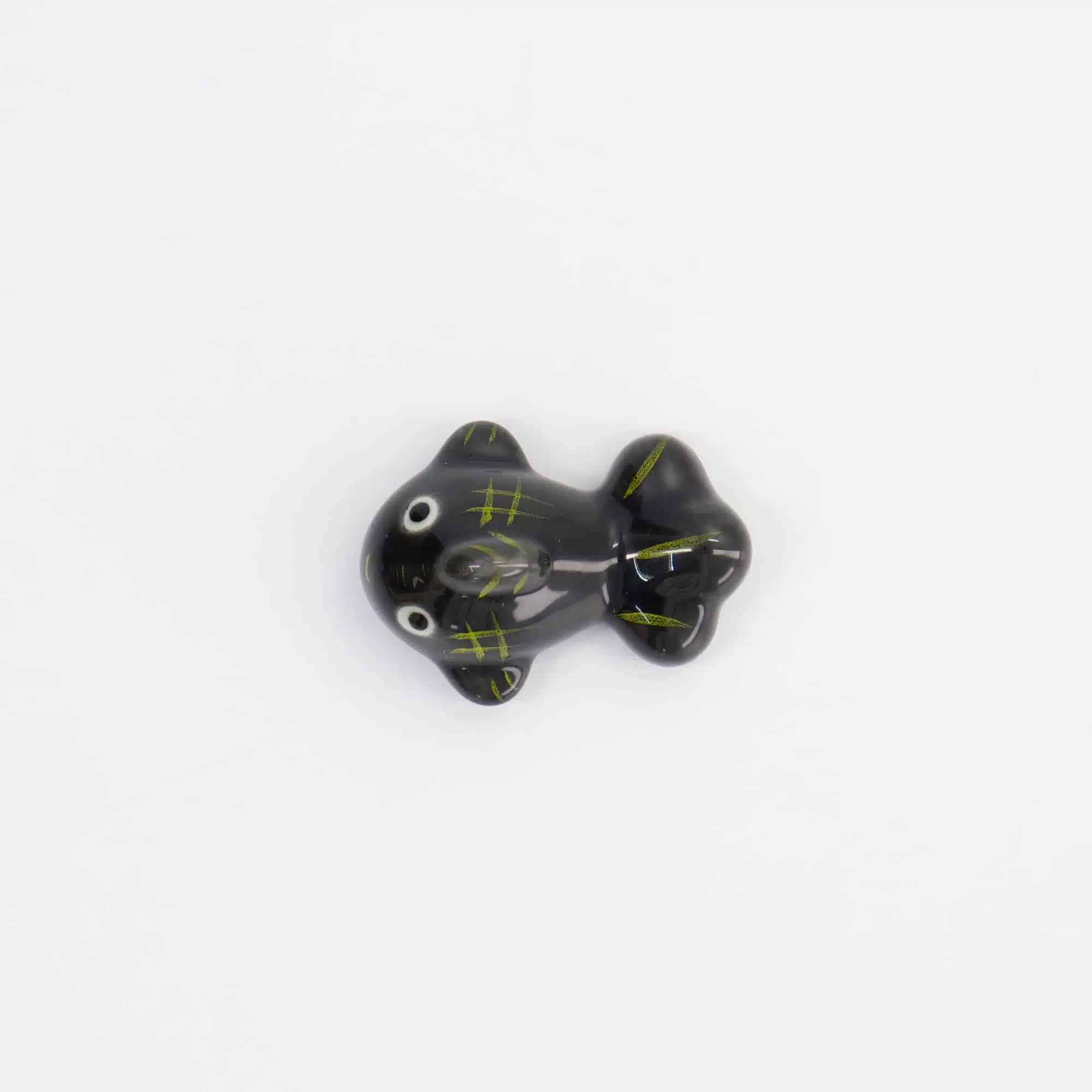 Tokyo Design Studio – Chopsticks Rest – Goldfish – Black - Image 3