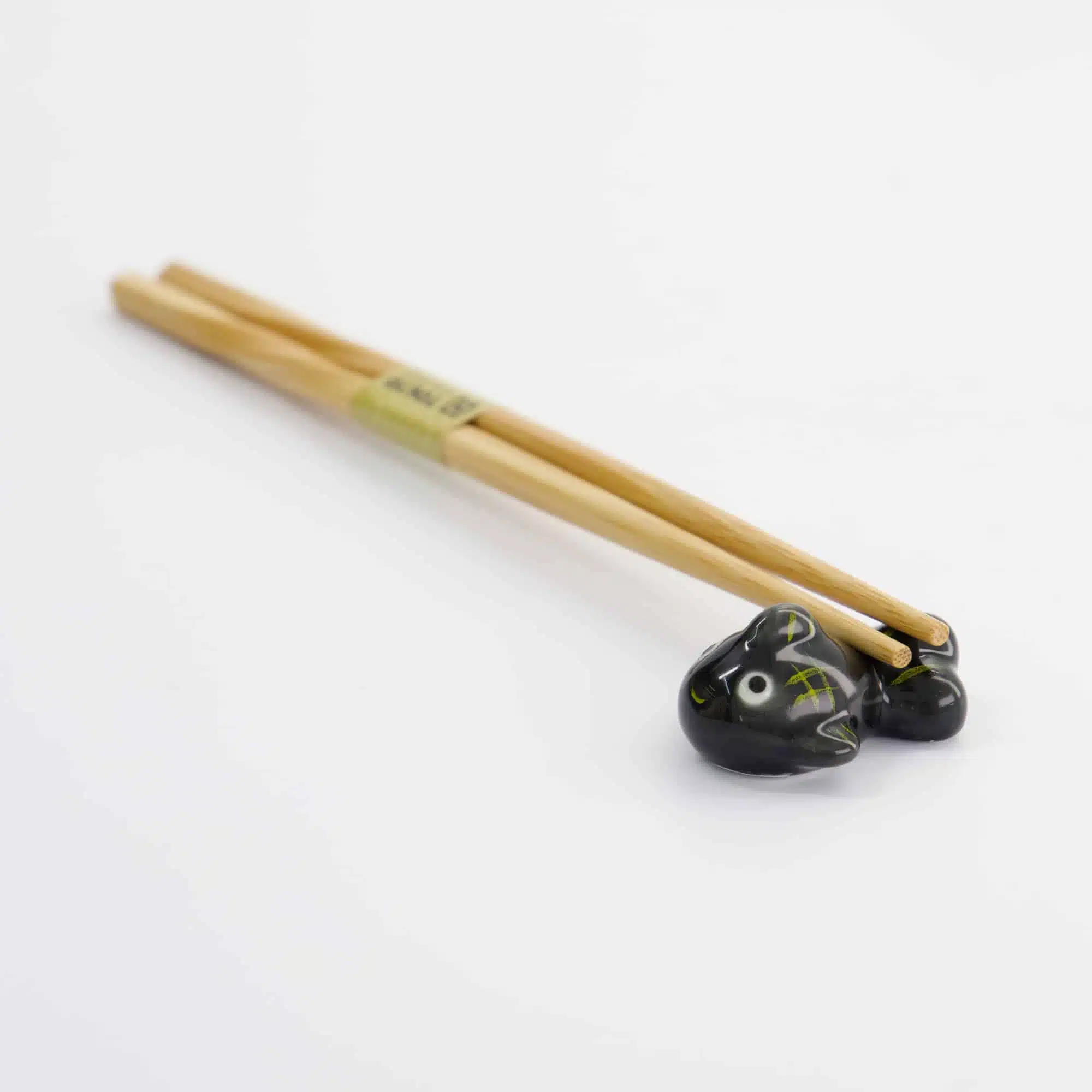 Tokyo Design Studio – Chopsticks Rest – Goldfish – Black - Image 4