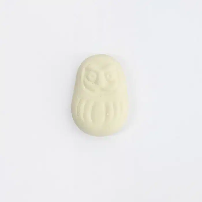 Tokyo Design Studio – Kawaii – Chopstick Rest – Daruma Monaka – 3x4.1x1.2 cm - Image 3