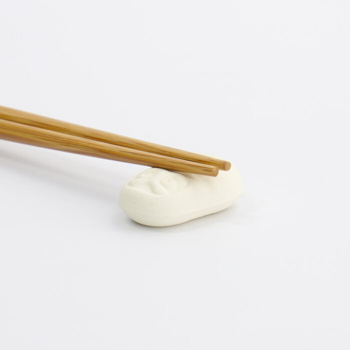 Tokyo Design Studio – Kawaii – Chopstick Rest – Daruma Monaka – 3x4.1x1.2 cm - Image 2