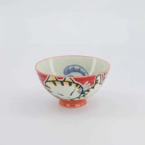 Tokyo Design Studio - Kawaii Rijstkom - Slapende Kat - Rood - 11.5x6cm