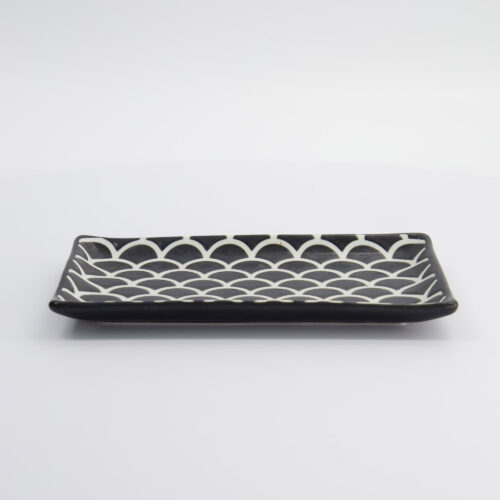 Onyx Noir Mermaid Design Plate – 22 x 13 x 2 cm