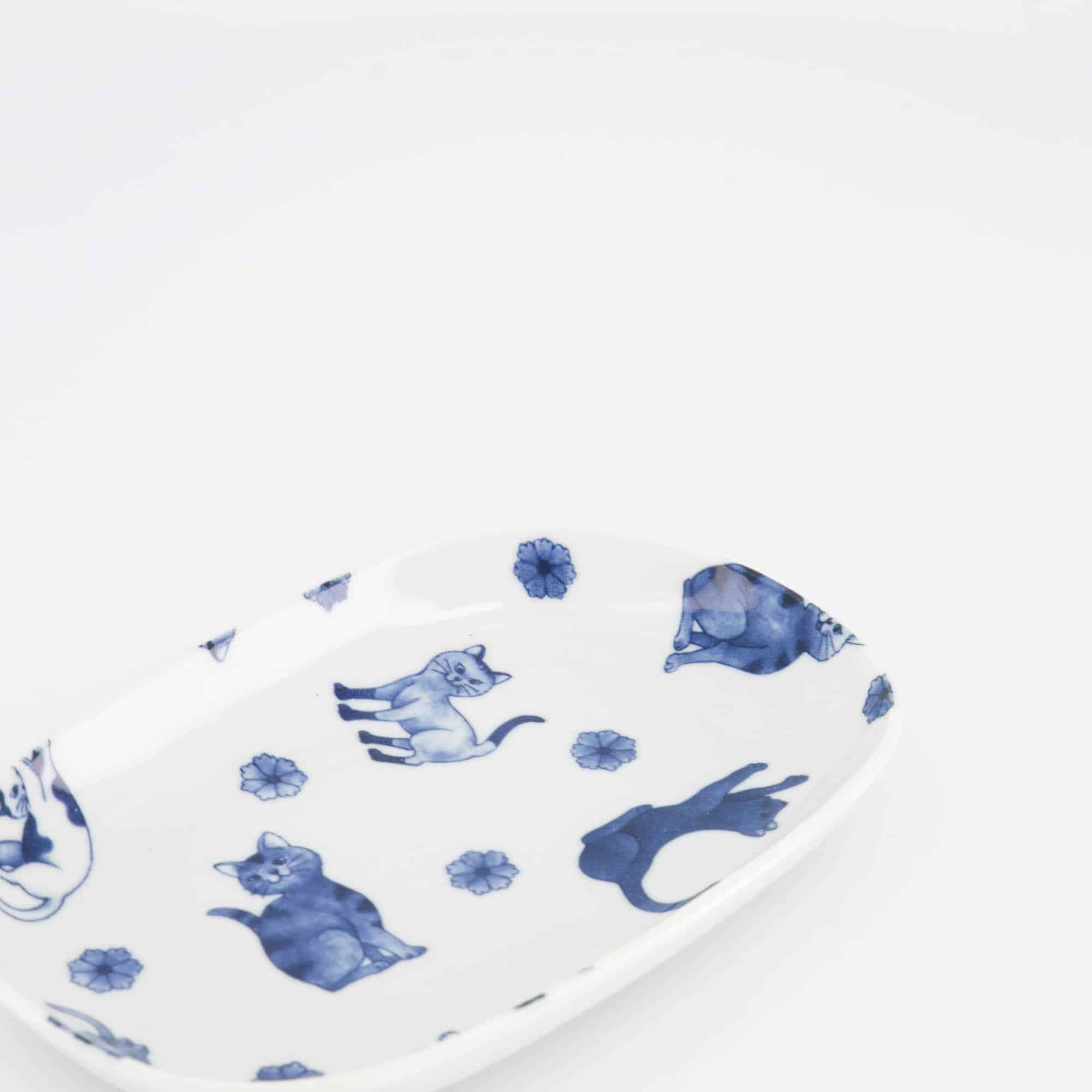 Tokyo Design Studio - Kawaii - Hananeko - Cat - Oval - Plate – 18.7 x 12.8 x 2.5 cm – Blue - Image 2
